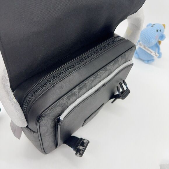 Coach C3747 Track Crossbody Bag In Signature Canvas Messenger Men’s NWT Org $490 - Picture 5 of 14